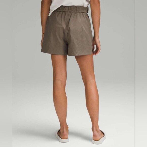 Lululemon Cinchable Waist High Rise Woven Shorts 3.5" Nomad Womens XXS - Picture 2 of 8